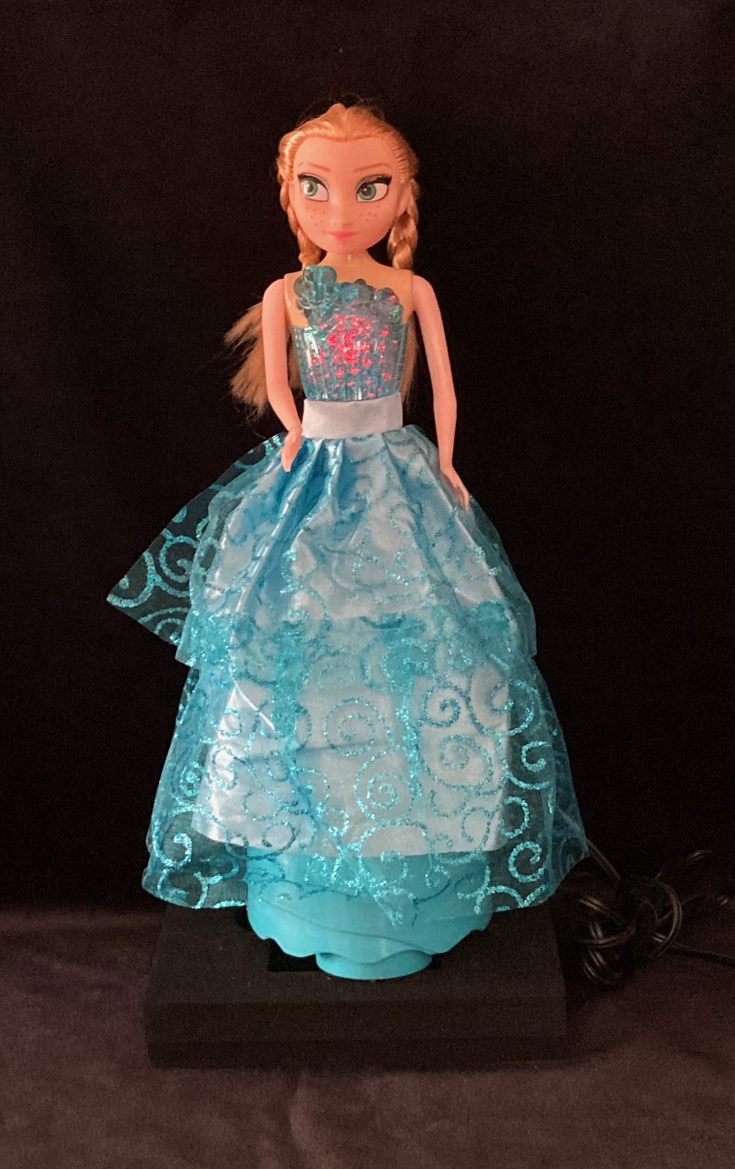 Frozen Elsa - sings, twirls and lights up - switch adapted