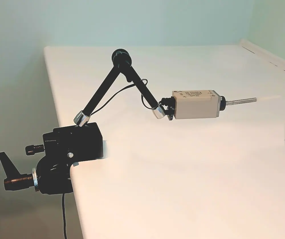 Wand Switch with 24cm Mini Arm and Multi-Clamp 