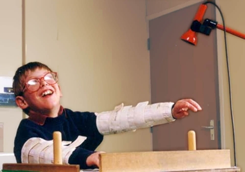 SoundBeam 5 controller, MIDI sound generator & power supply