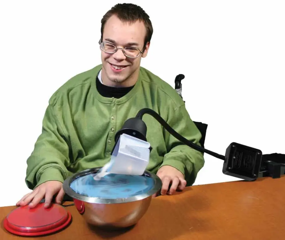 Pouring Cup on Flex Mount