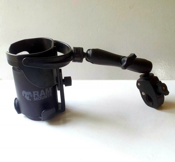 Ram Drink Cup Holder, Self-leveling, with 15cm arm and Tough Claw Clamp