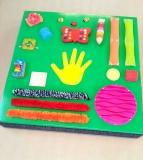 Tactile Panel Green -variety of interesting objects to explore 60cm square