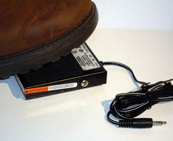 Foot switch treadlite, with 1.2m lead, 3.5mm plug