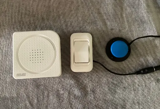 [AT-DC4W-SPECSIC] Switch Adapted Call Chime with Lights (White) & Specs Switch