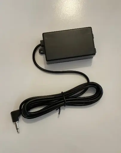 [FMA2-ALF-LD] 3.5mm Right Angle Plug, 1.2m Lead with Telephone Socket